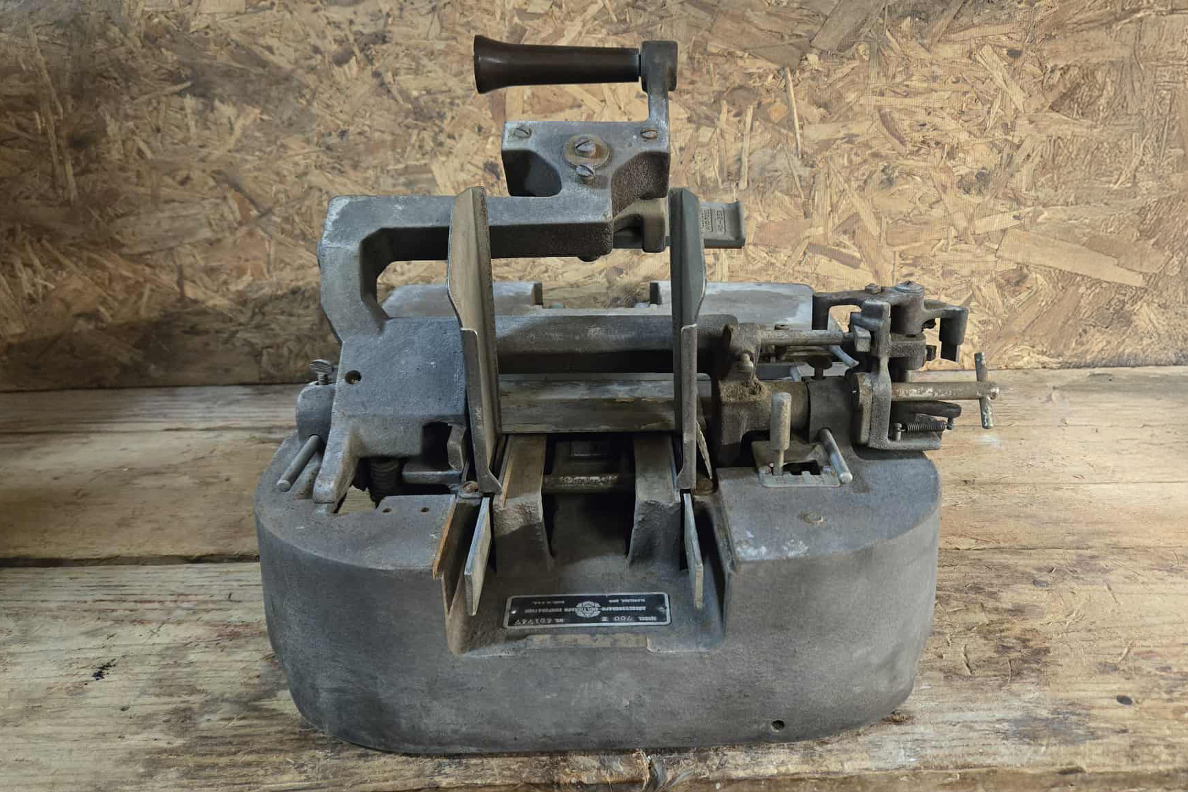 Addressograph Model 700E